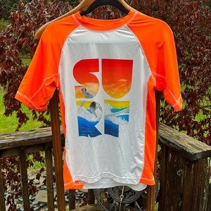 Ocean Pacific surf/swim 3/4 sleeve graphic top white & neon orange Size XL